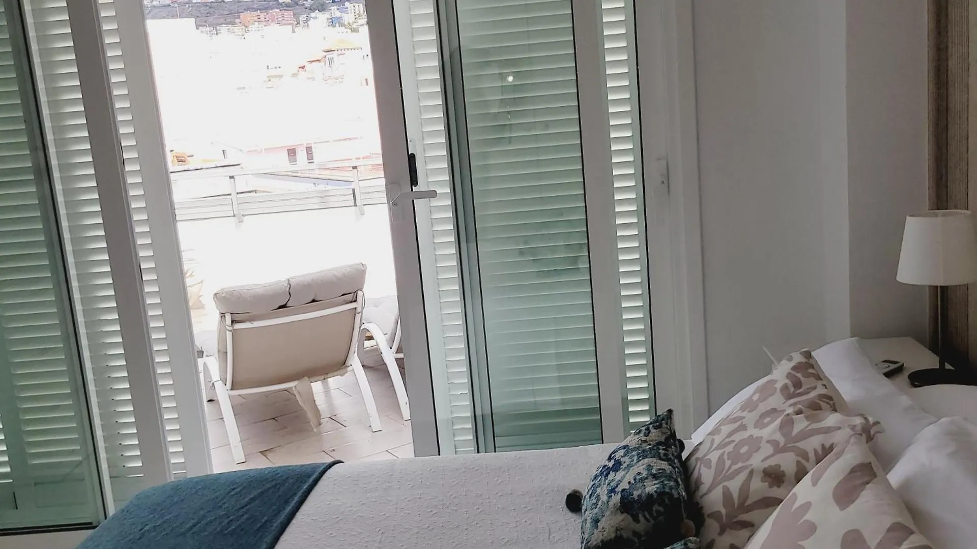 Sky Santa Cruz Penthouse Apartment 0*, Santa Cruz de Tenerife Spain